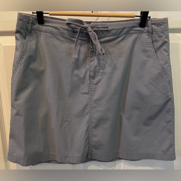 Eddie Bauer Dresses & Skirts - Eddie Bauer Skirt Women’s Size 10 Gray Mini A Line Button Pockets Drawstring